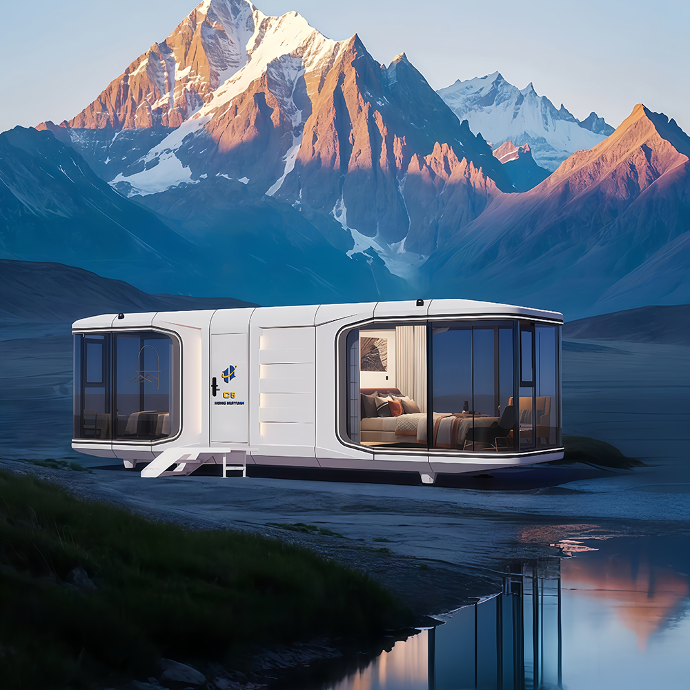 C5 Detachable Mobile Capsule Resort Cabins